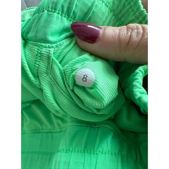 LULULEMON Neon Green Running Lined Workout Shorts Size 8 - Picture 6 of 6
